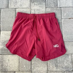 NFQ Training Shorts Large Maroon